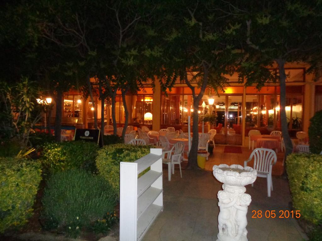 Hotel Continental Lido di Jesolo Kültér fotó