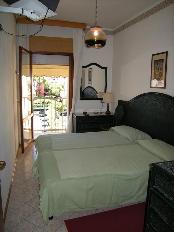 Hotel Continental Lido di Jesolo Kültér fotó