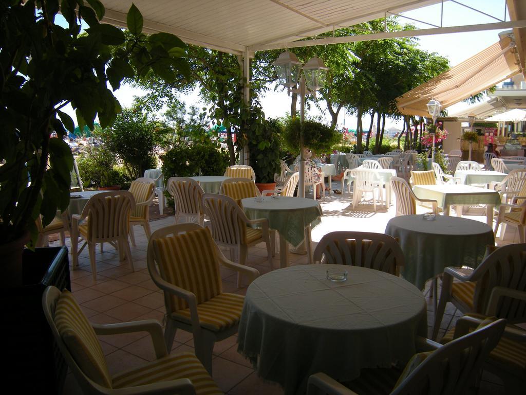 Hotel Continental Lido di Jesolo Kültér fotó