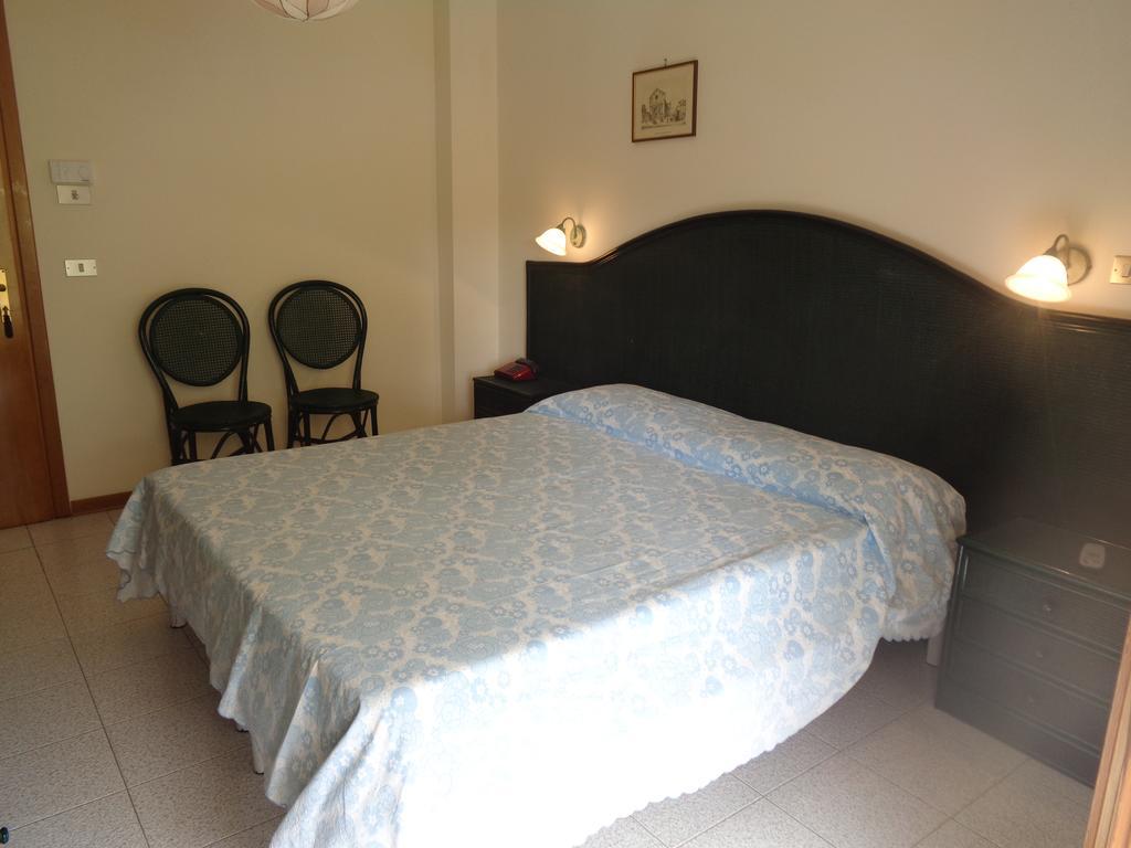 Hotel Continental Lido di Jesolo Kültér fotó
